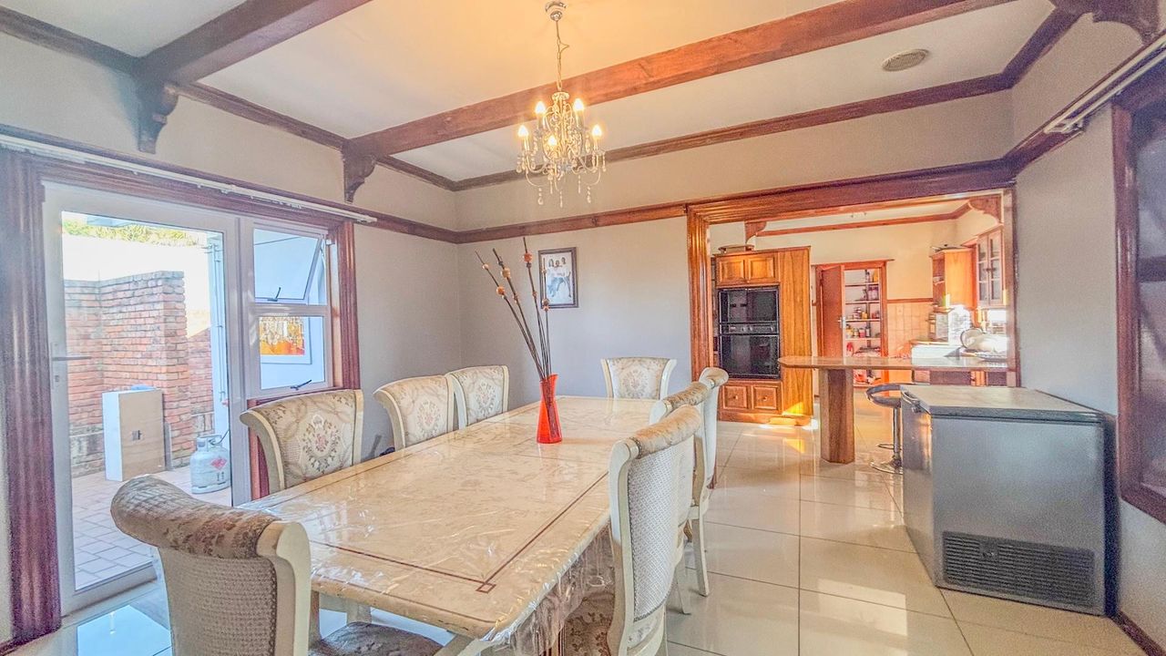 Photo of 3 Bedroom house to rent in Blue Bend, East London