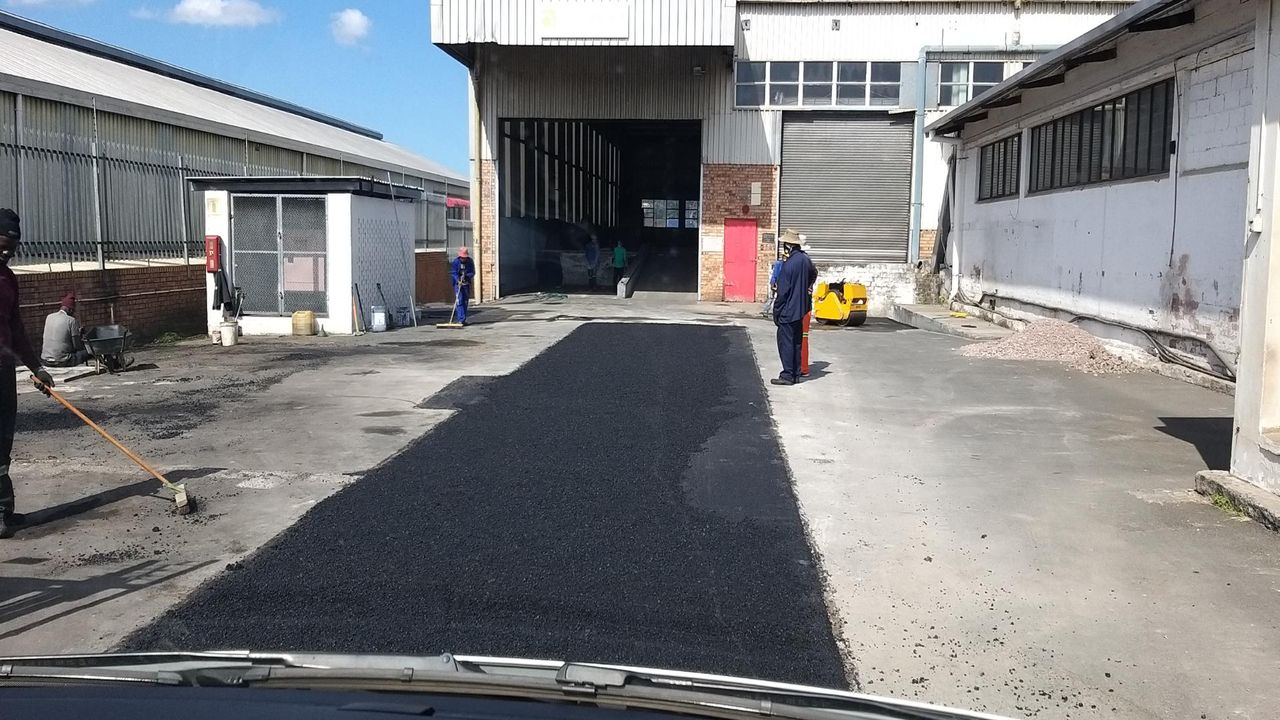 Warehouse to let in Pinetown Central
