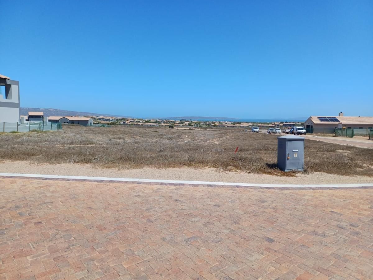 Photo 5 of 9