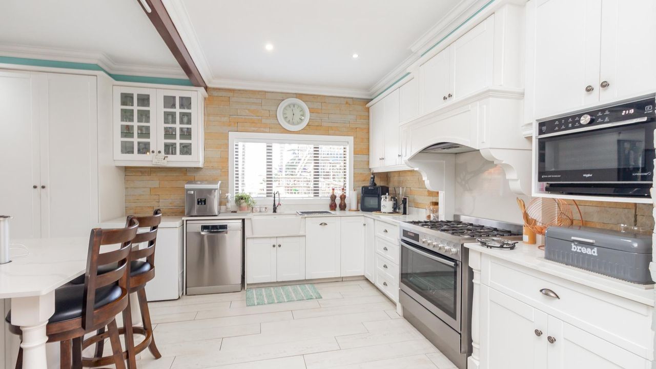 Photo of 4 Bedroom house for sale in Bluff, Durban