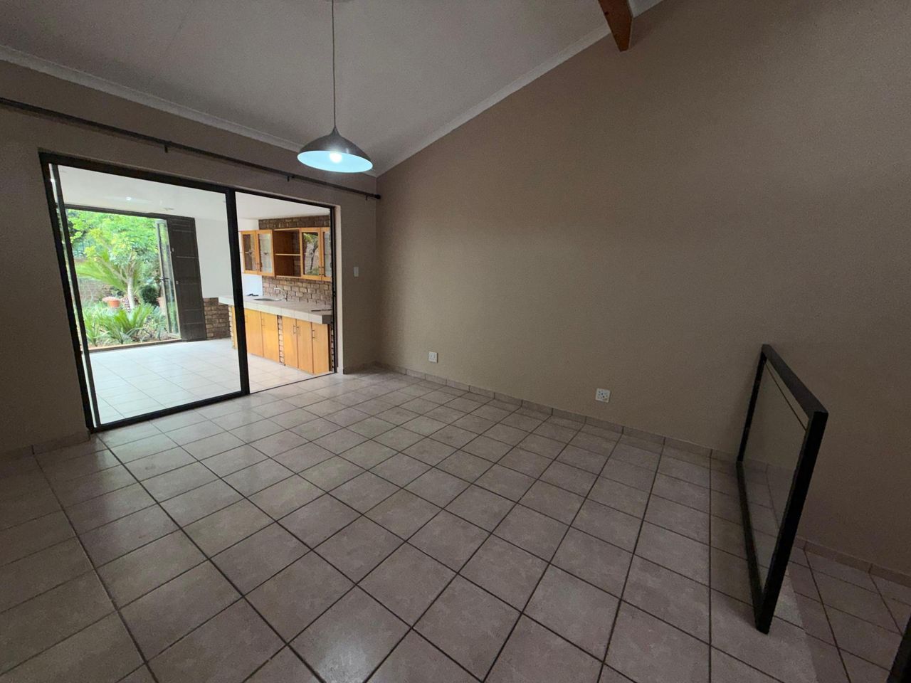 Photo 10 of 23