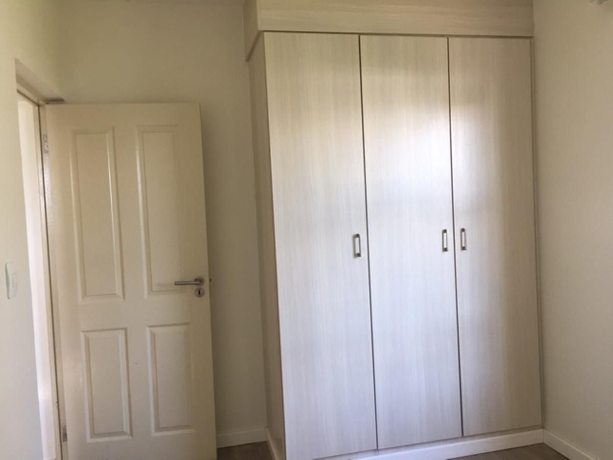 Photo 8 of 20