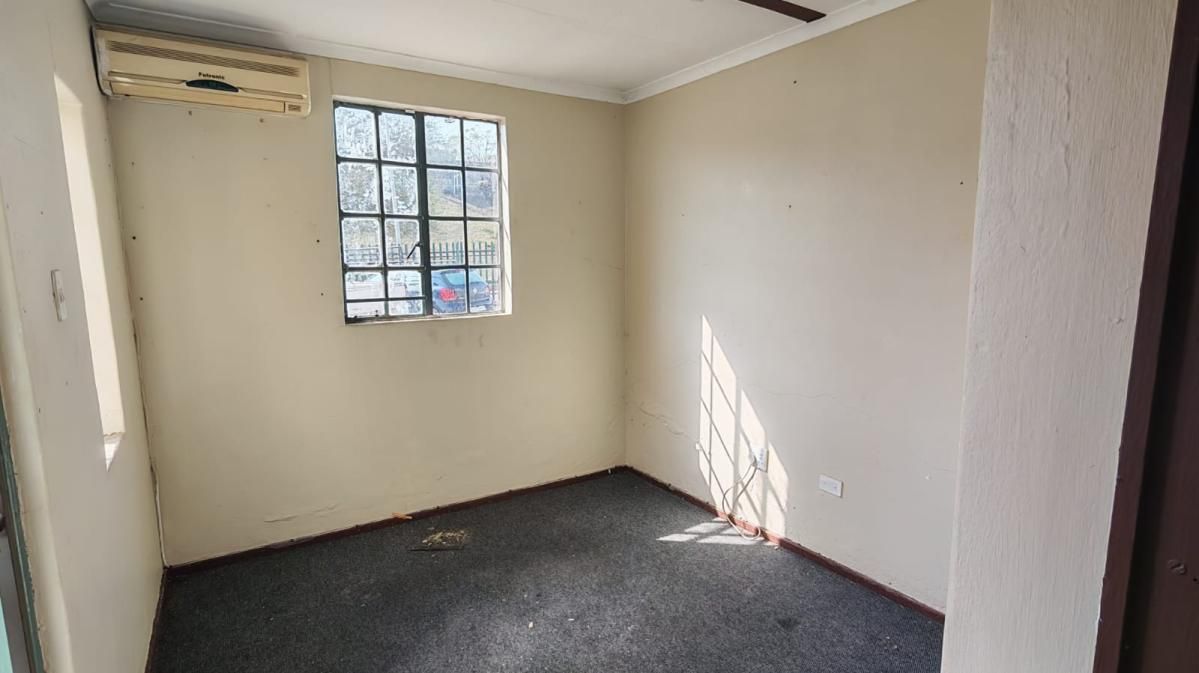 Photo of Commercial Property to let in Durban North