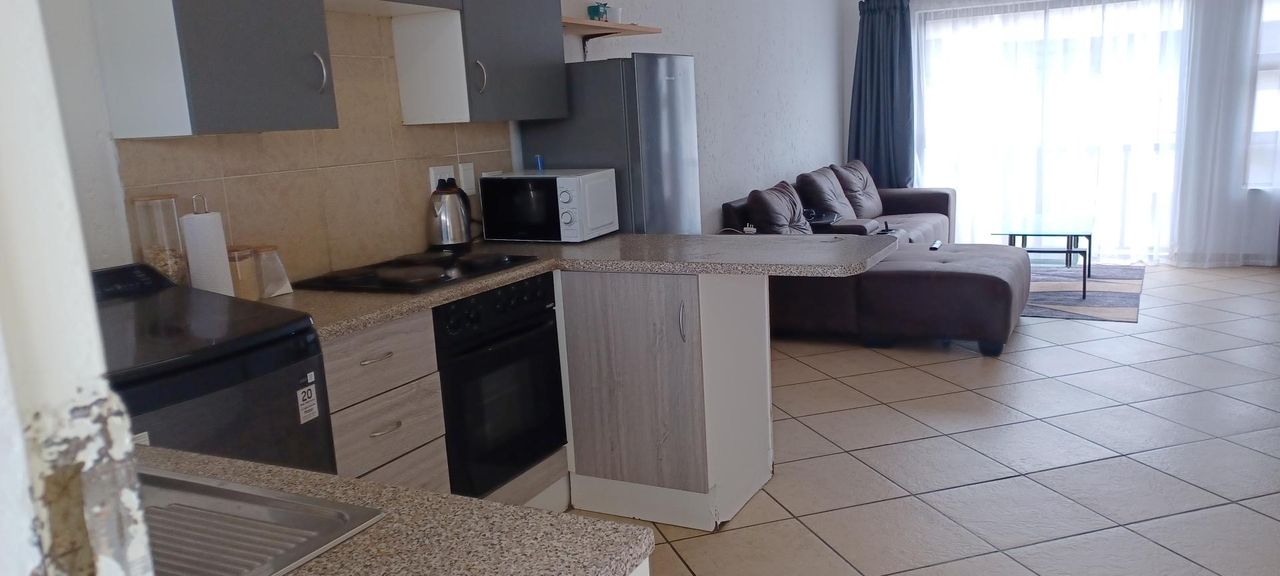 Photo 4 of 36