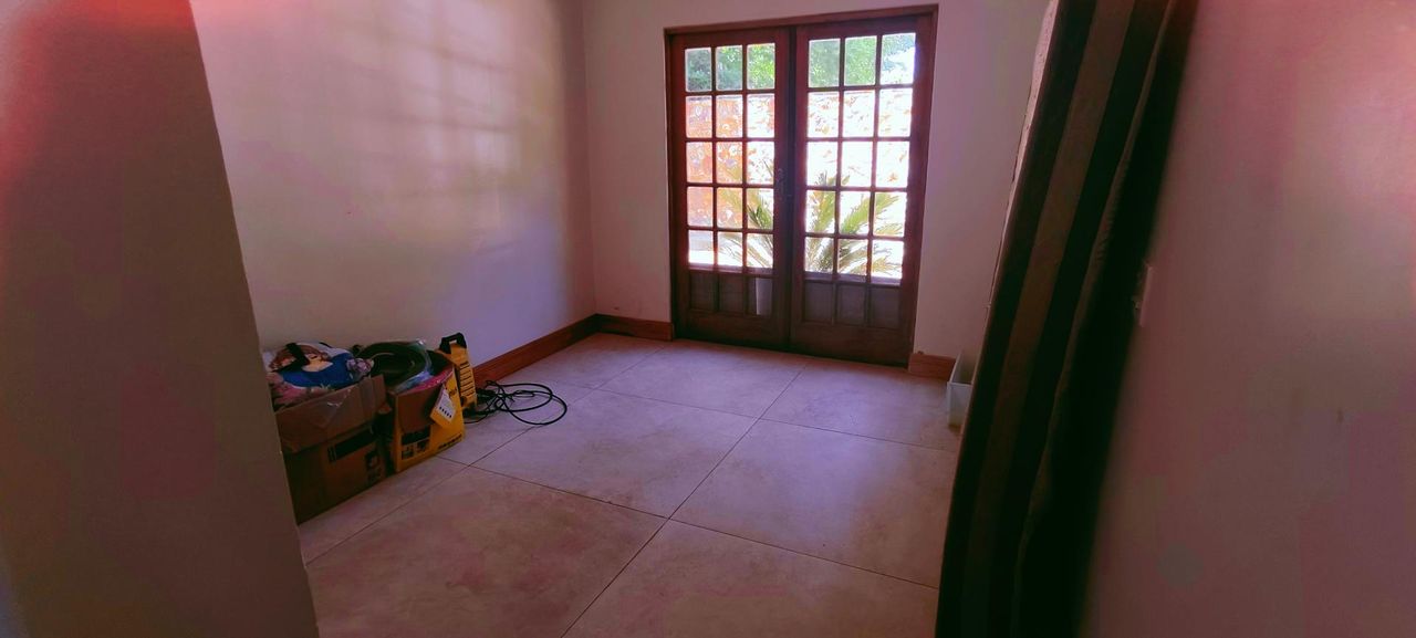Photo 16 of 29