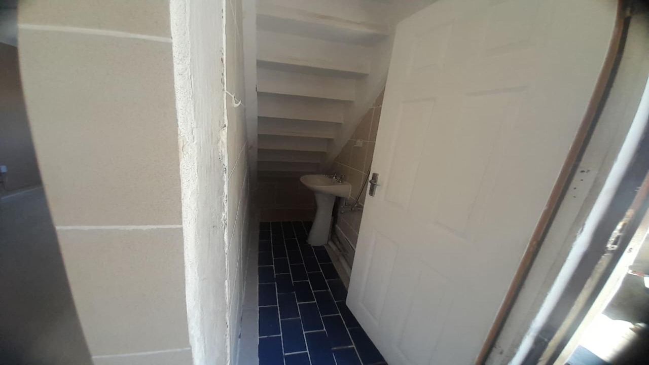Photo 15 of 15