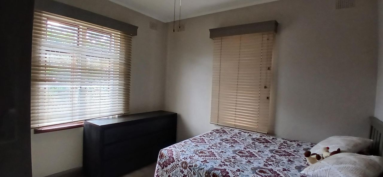 Photo 12 of 14