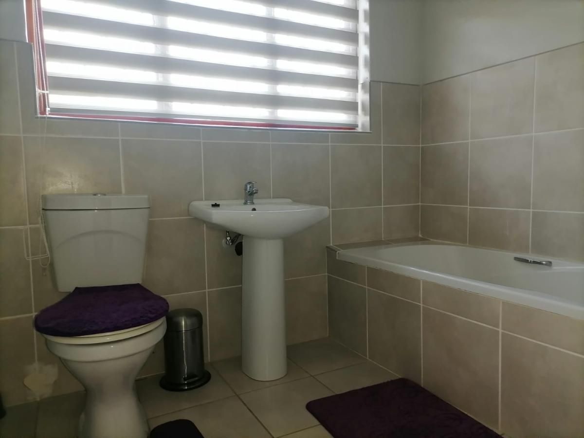 Photo of 4 Bedroom house for auction in Uvongo, Margate