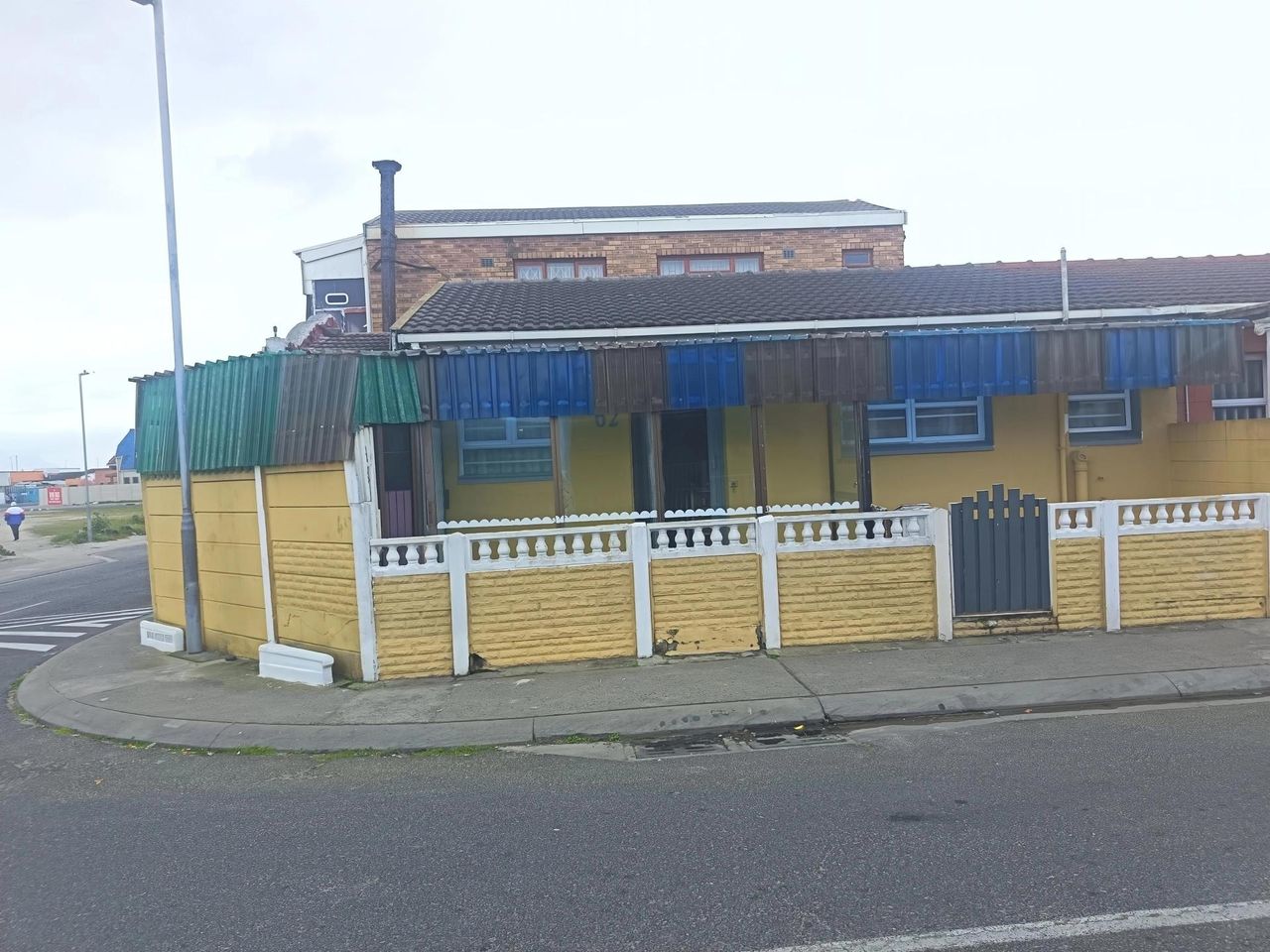 Photo 3 of 41