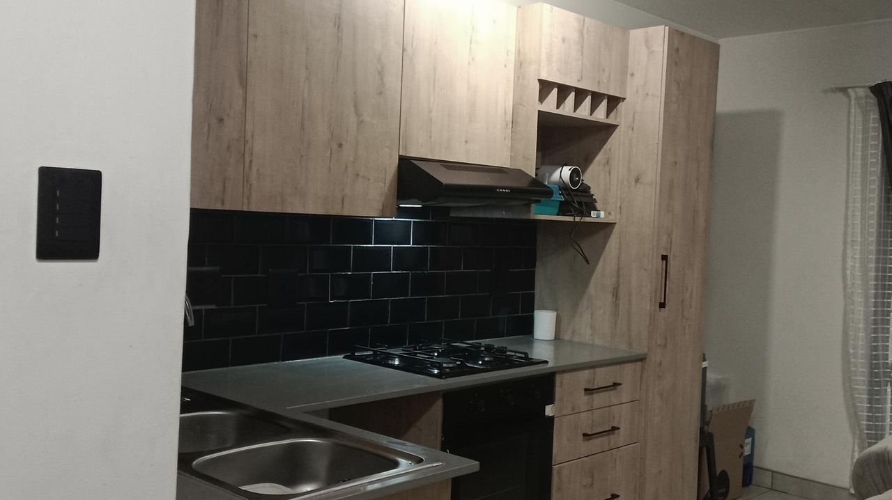 Photo 10 of 20