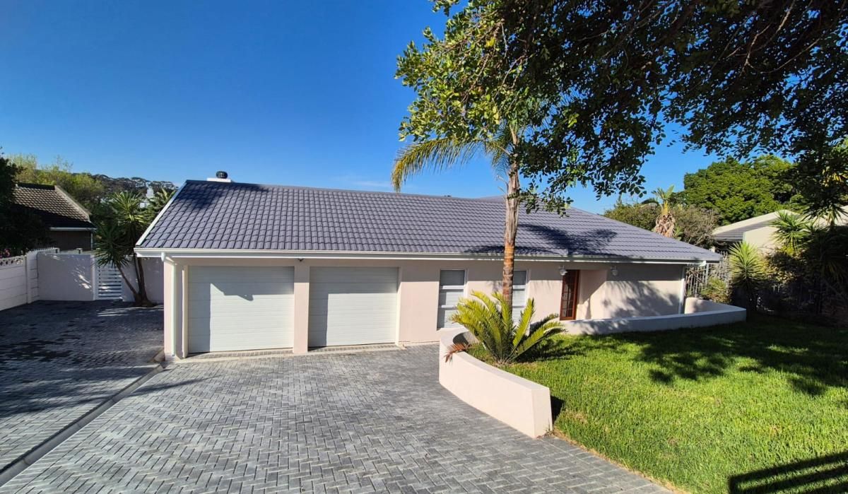 Photo of 4 Bedroom house for sale in Amanda Glen, Durbanville