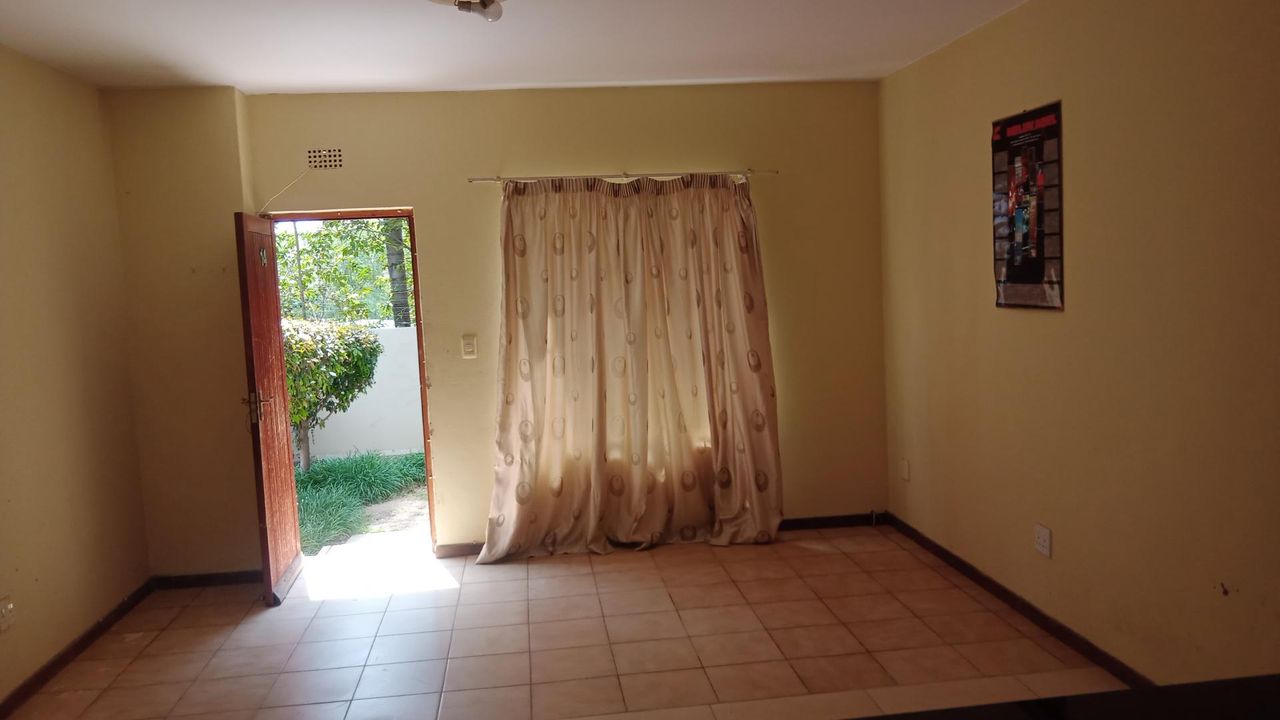 Photo 6 of 17