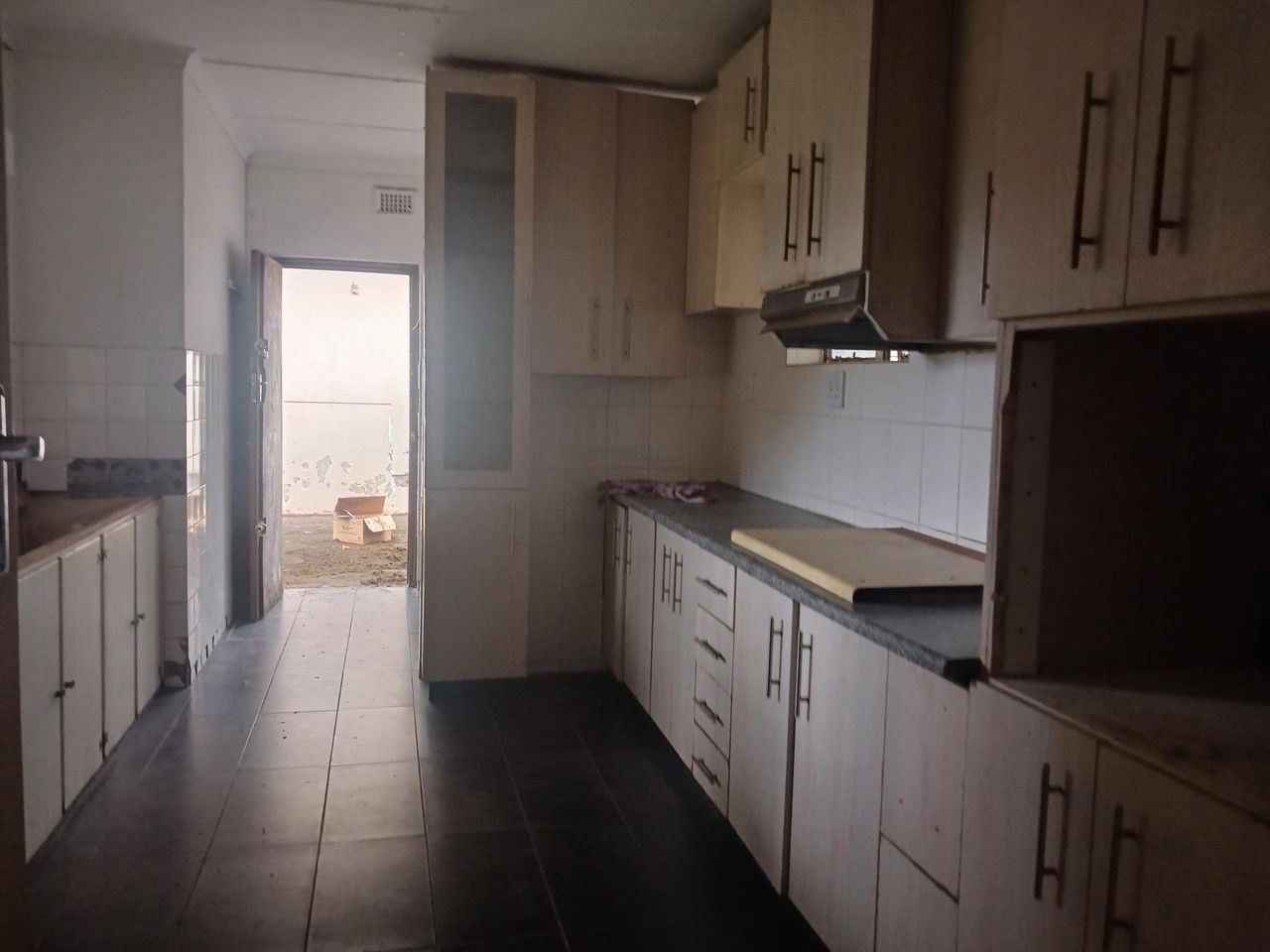 Photo 15 of 18