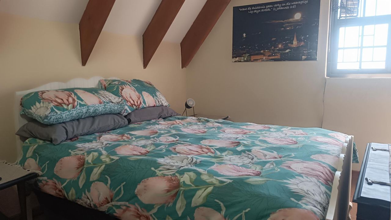 Photo 15 of 20