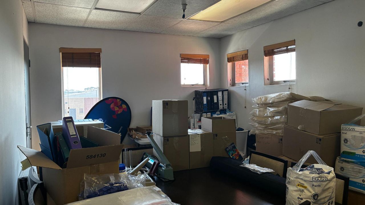 Photo 9 of 24