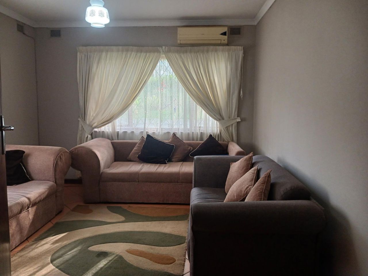 Photo 10 of 26