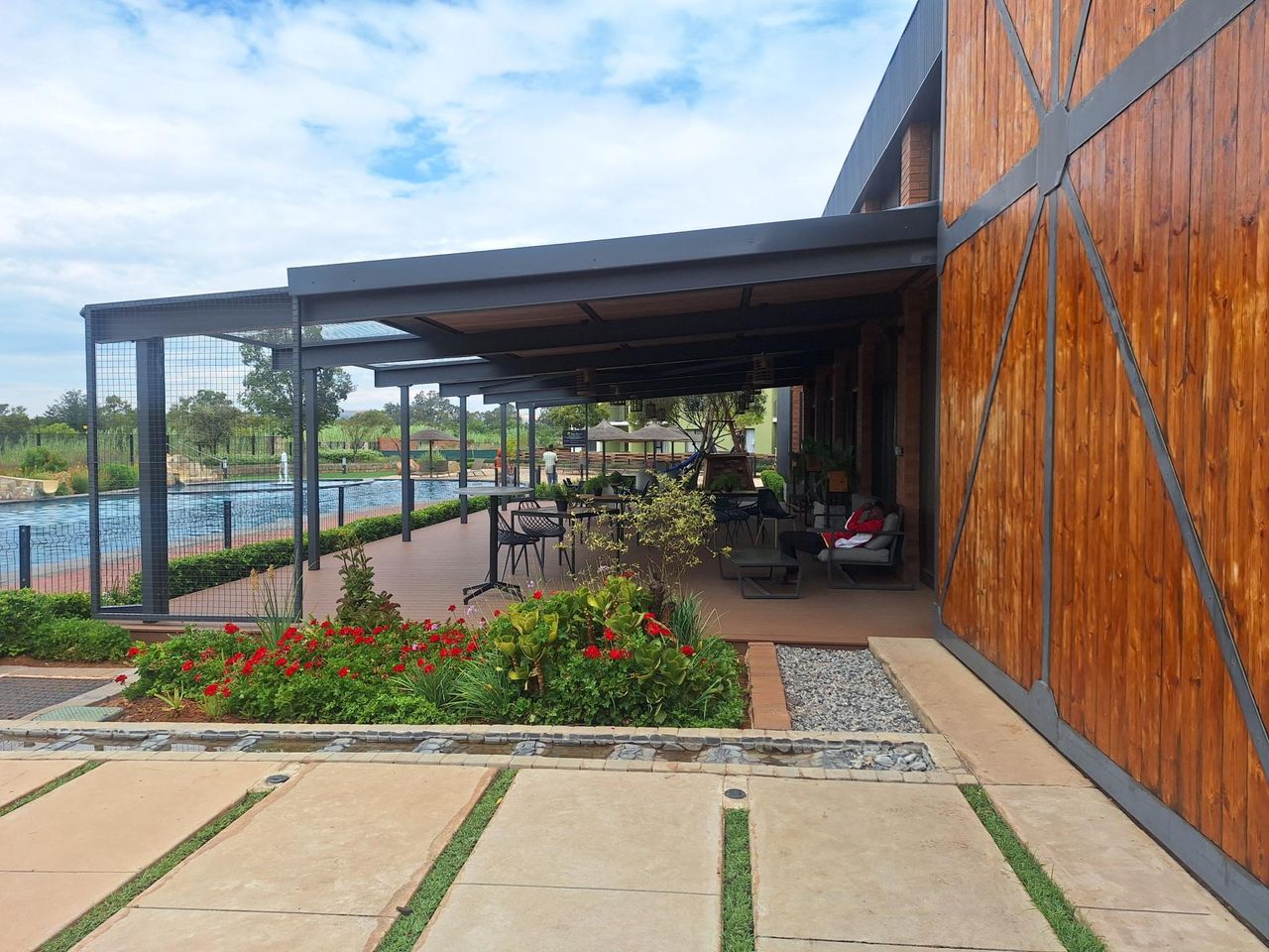 Photo 6 of 19