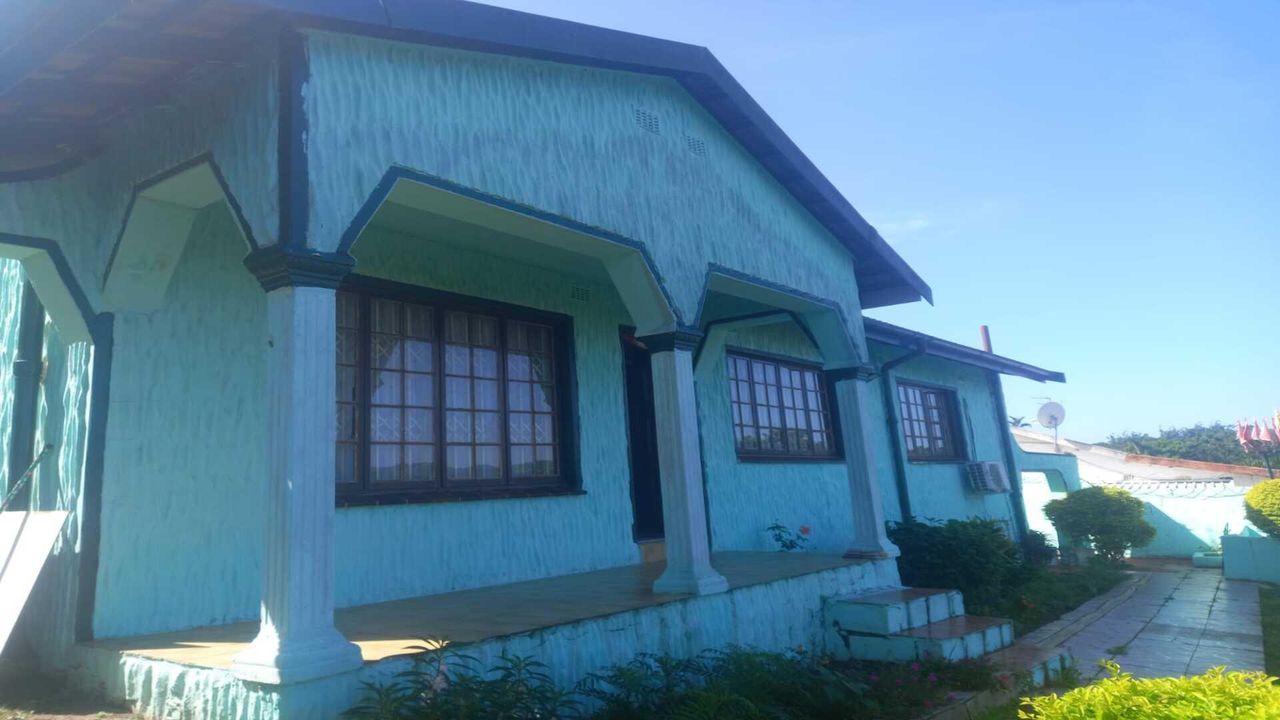 Photo 3 of 21