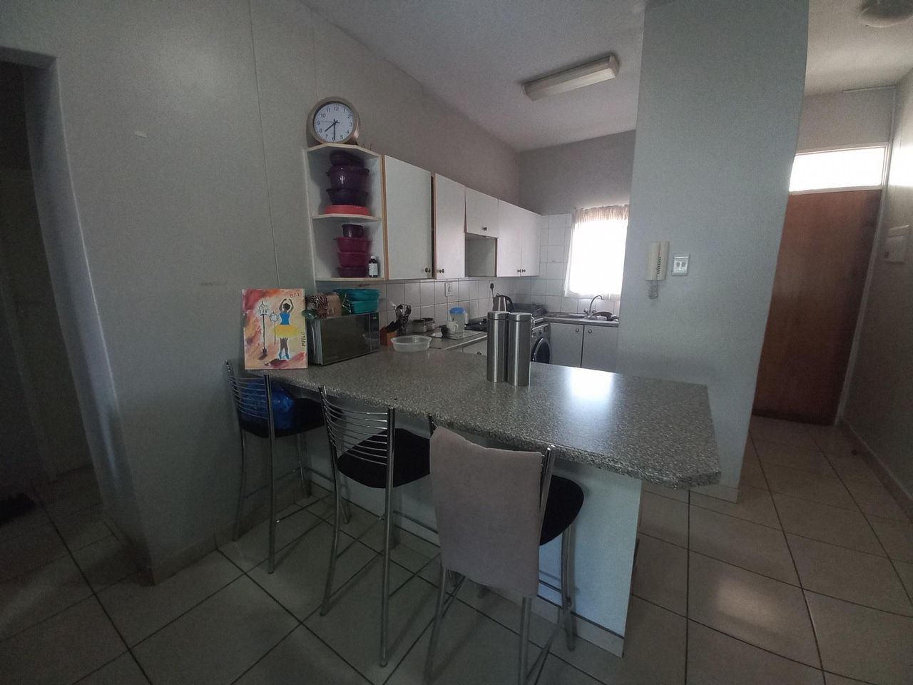 Photo 1 of 28