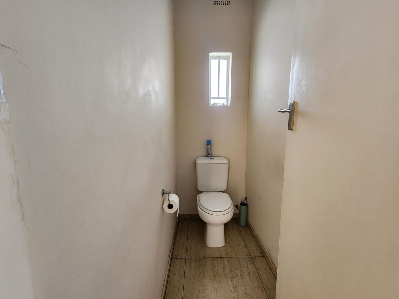 Photo 6 of 7