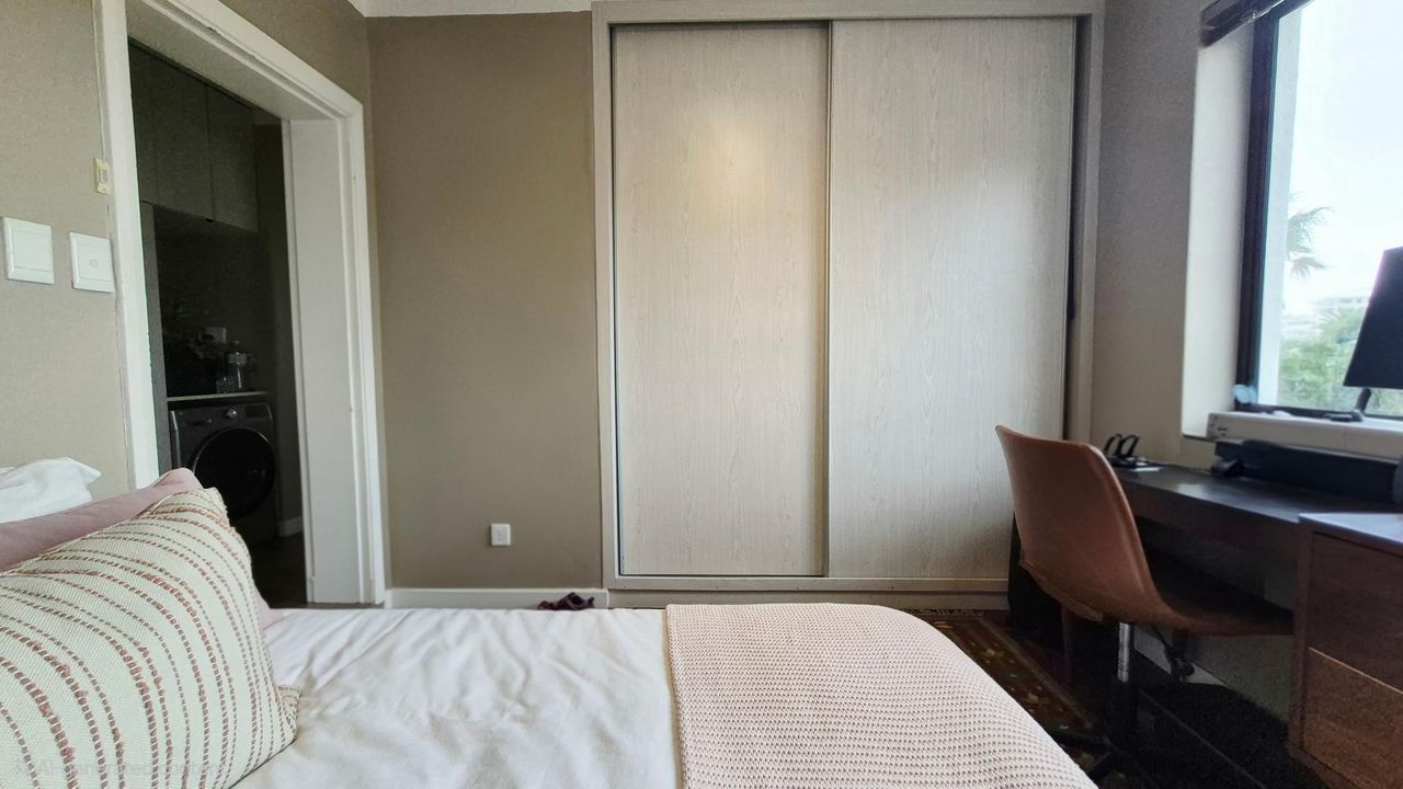 Photo of 2 Bedroom apartment to rent in Three Anchor Bay, Cape Town