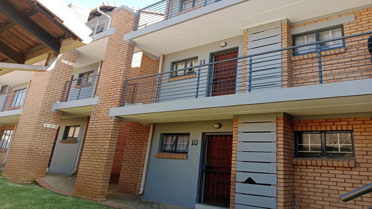 Photo 18 of 18