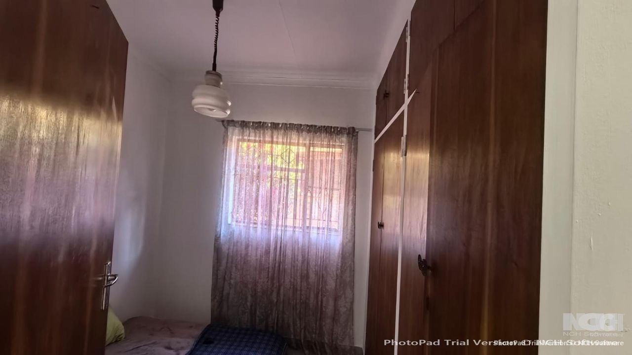 Photo 19 of 43