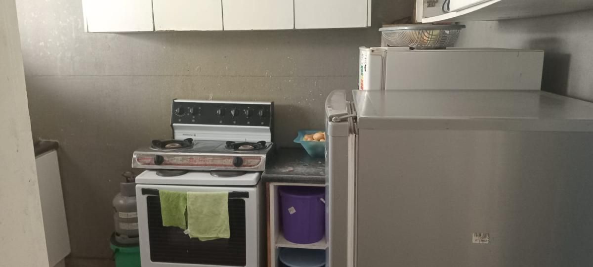 Photo 10 of 27