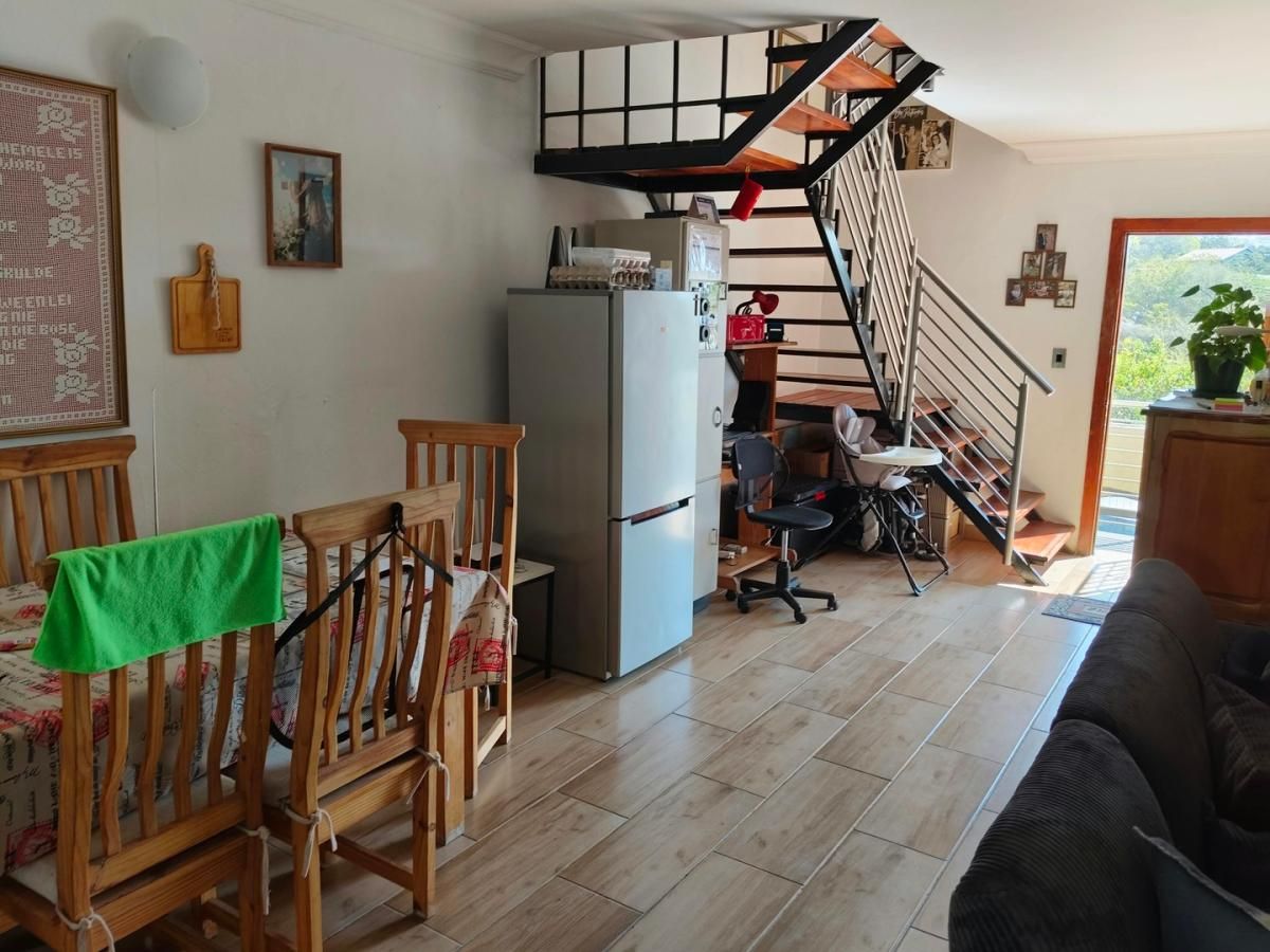 Photo 7 of 14