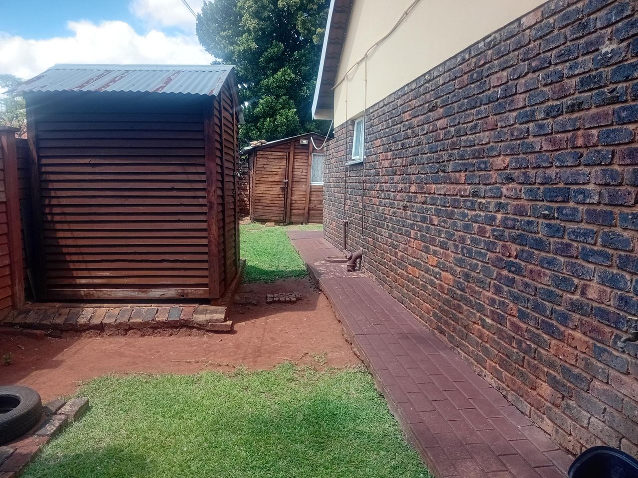 Photo 17 of 20
