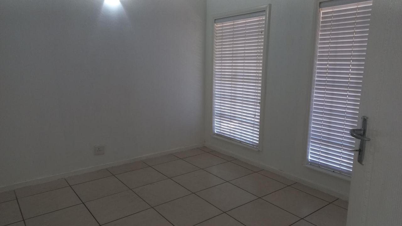 Photo 15 of 34