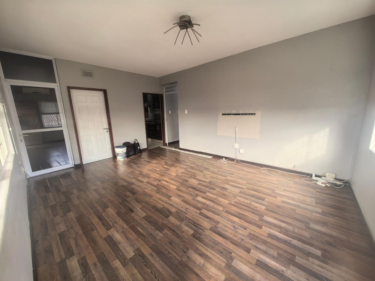 Photo 3 of 13
