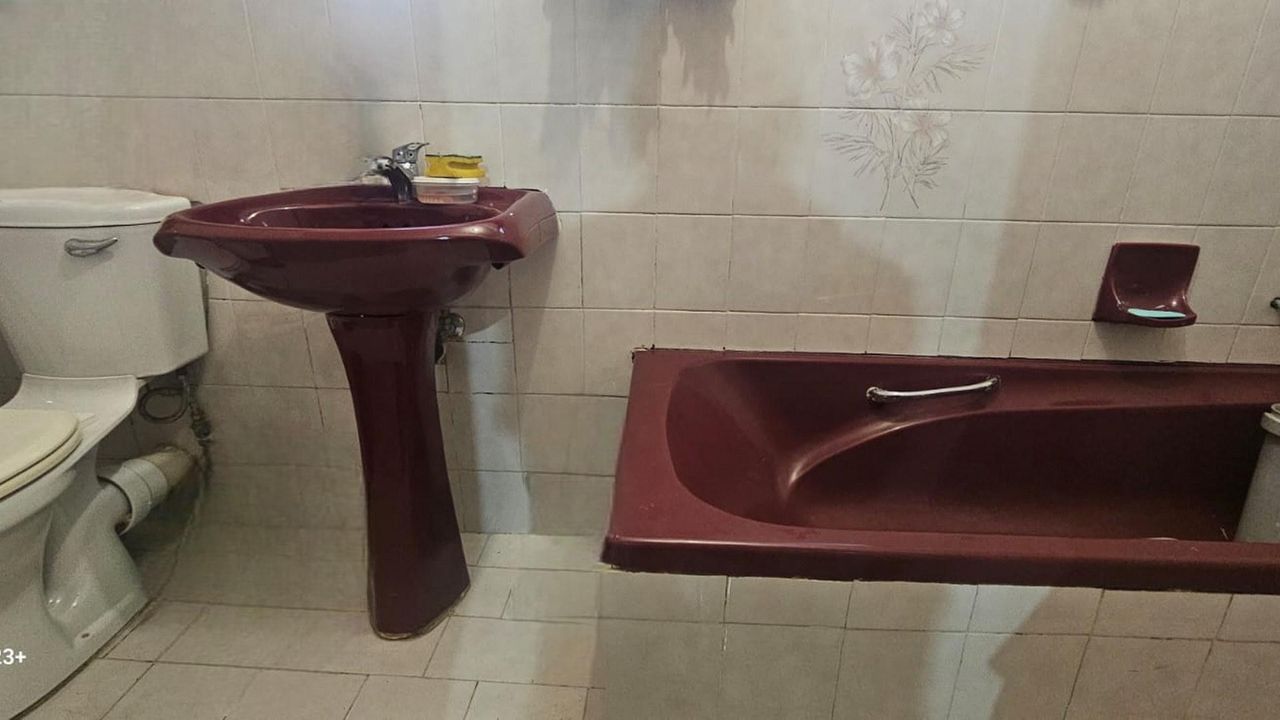 Photo 20 of 24