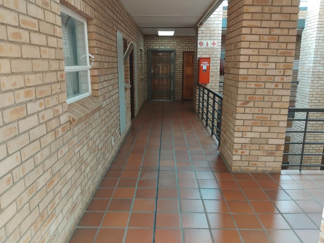 Photo 11 of 20