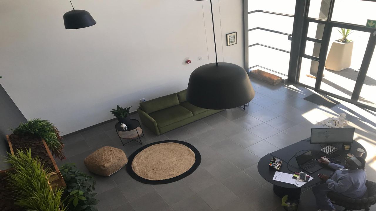 Photo 6 of 20