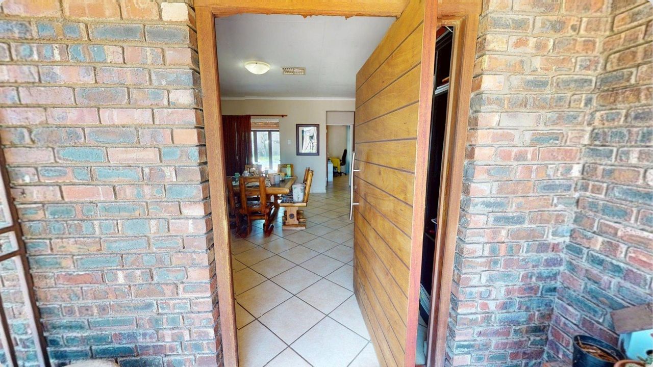 Photo 10 of 45