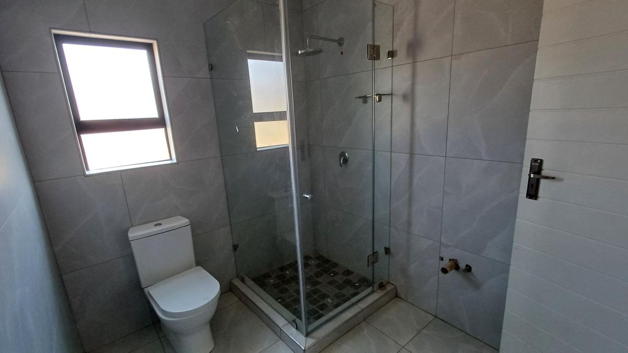 Photo 15 of 46