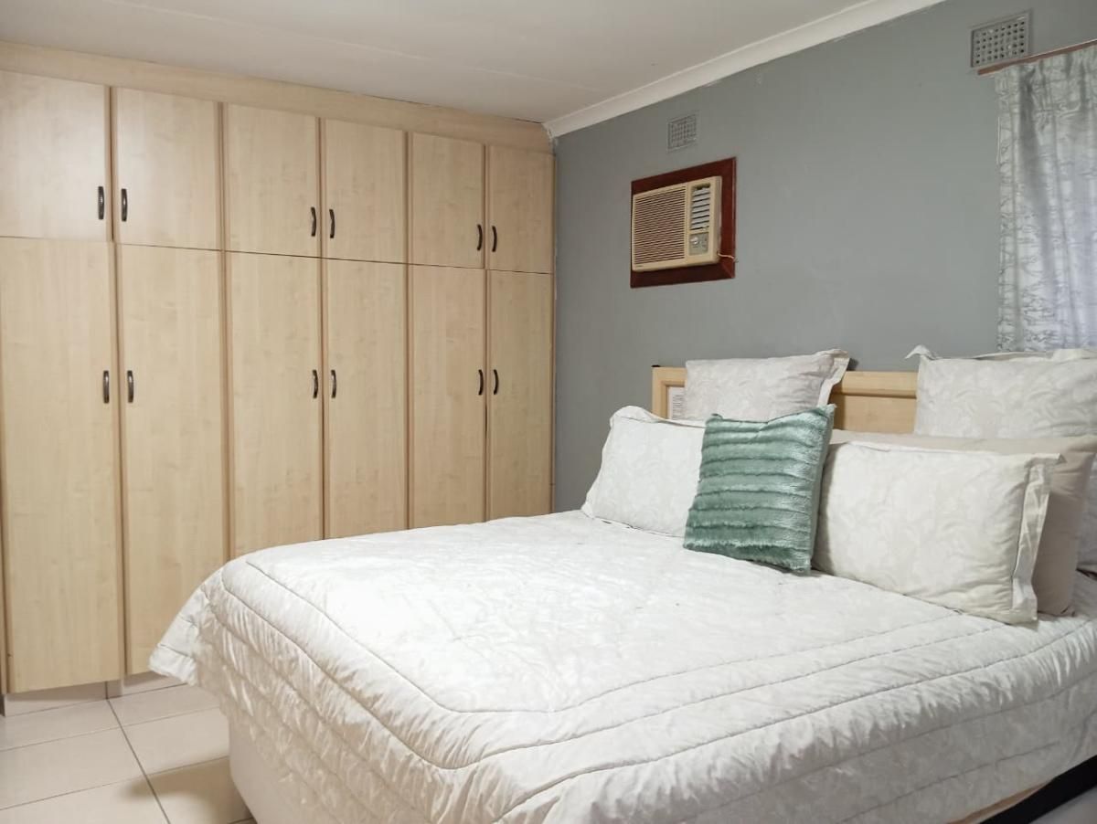 Photo of 4 Bedroom house for sale in Reservoir Hills, Durban