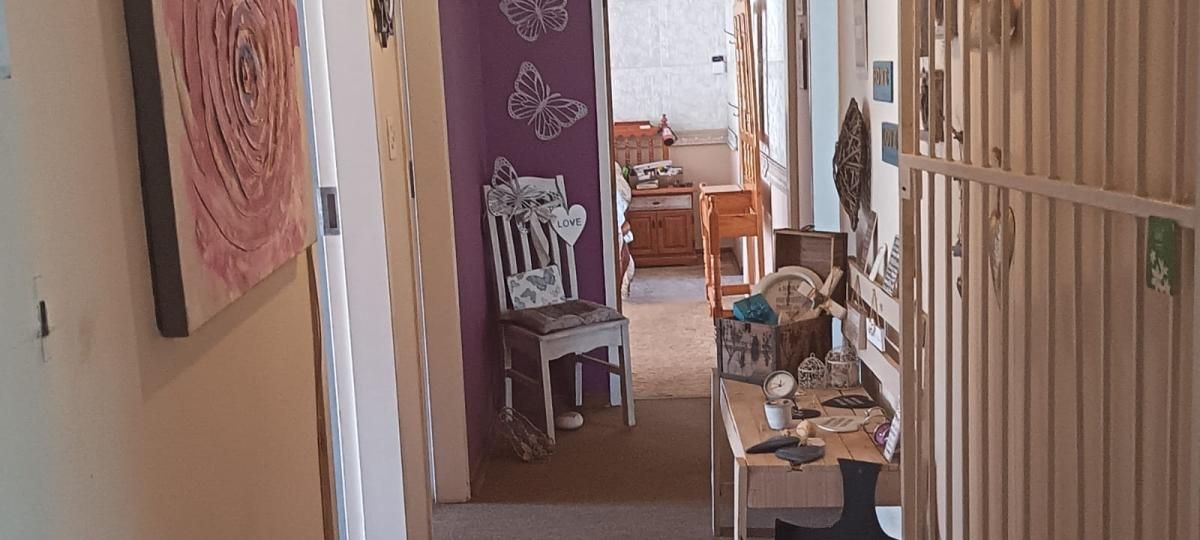Photo 15 of 37
