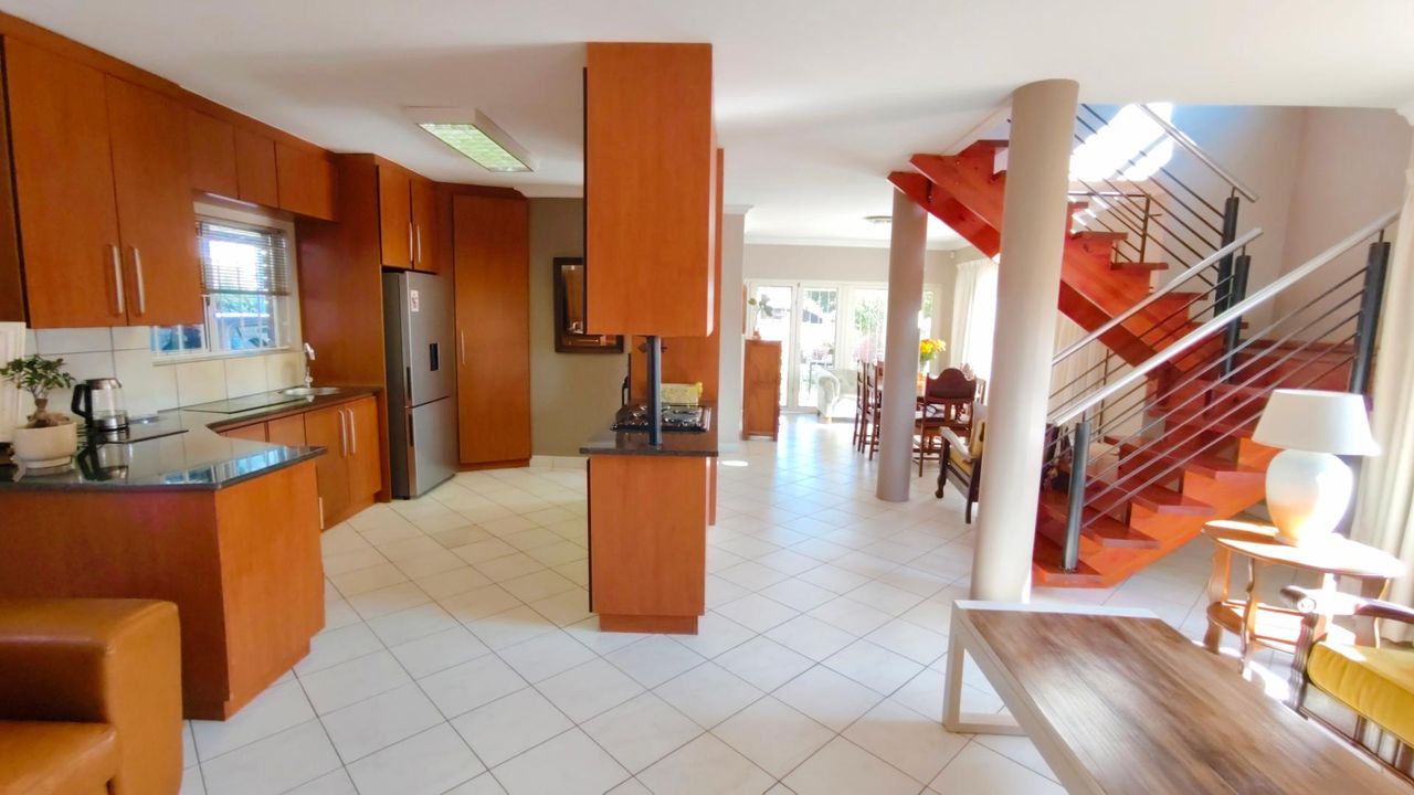 Photo of 3 Bedroom duet for sale in Fichardt Park, Bloemfontein