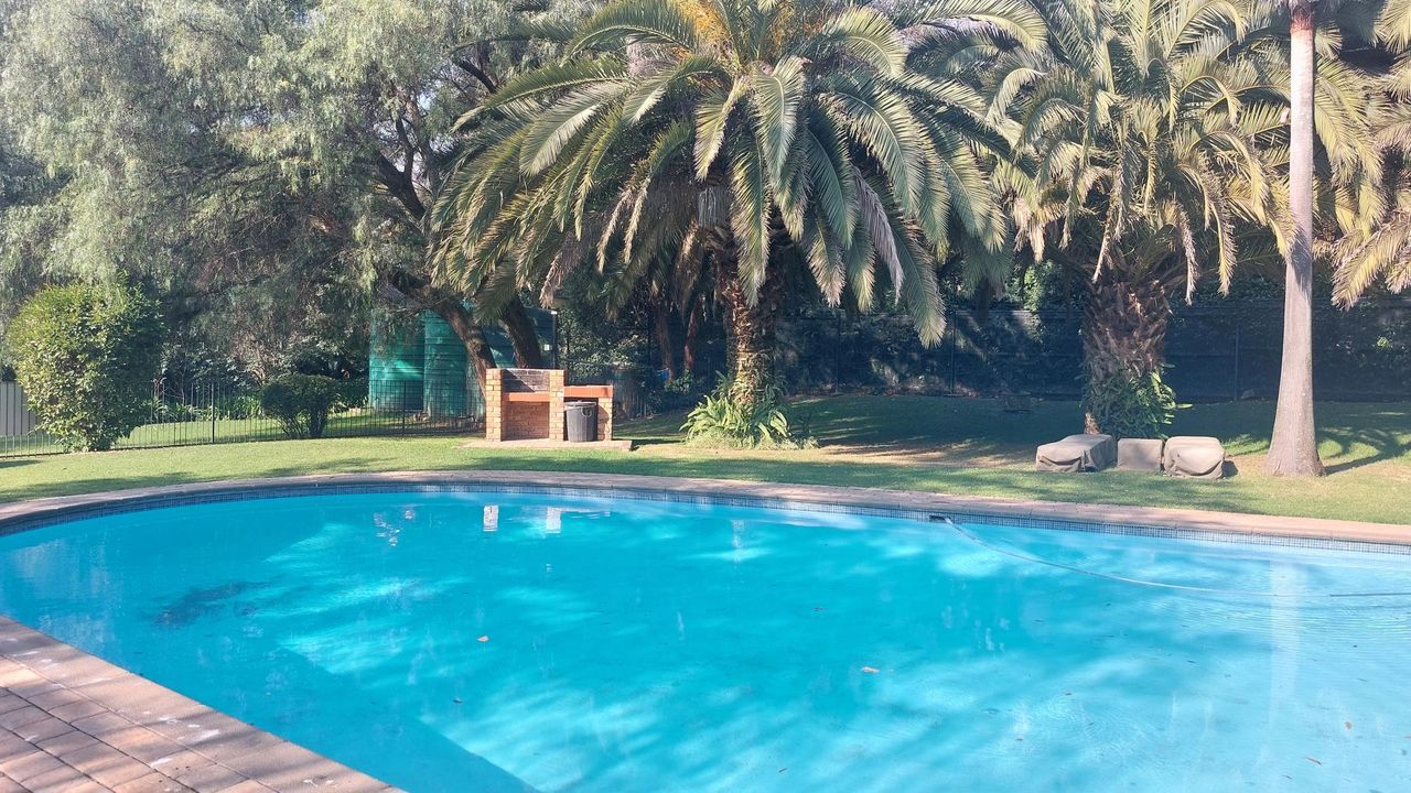 Photo 36 of 39