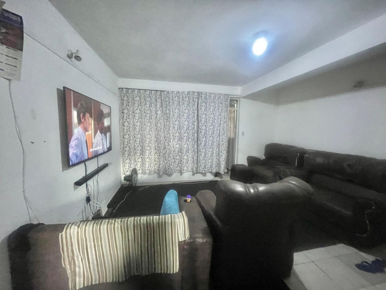Photo 7 of 12