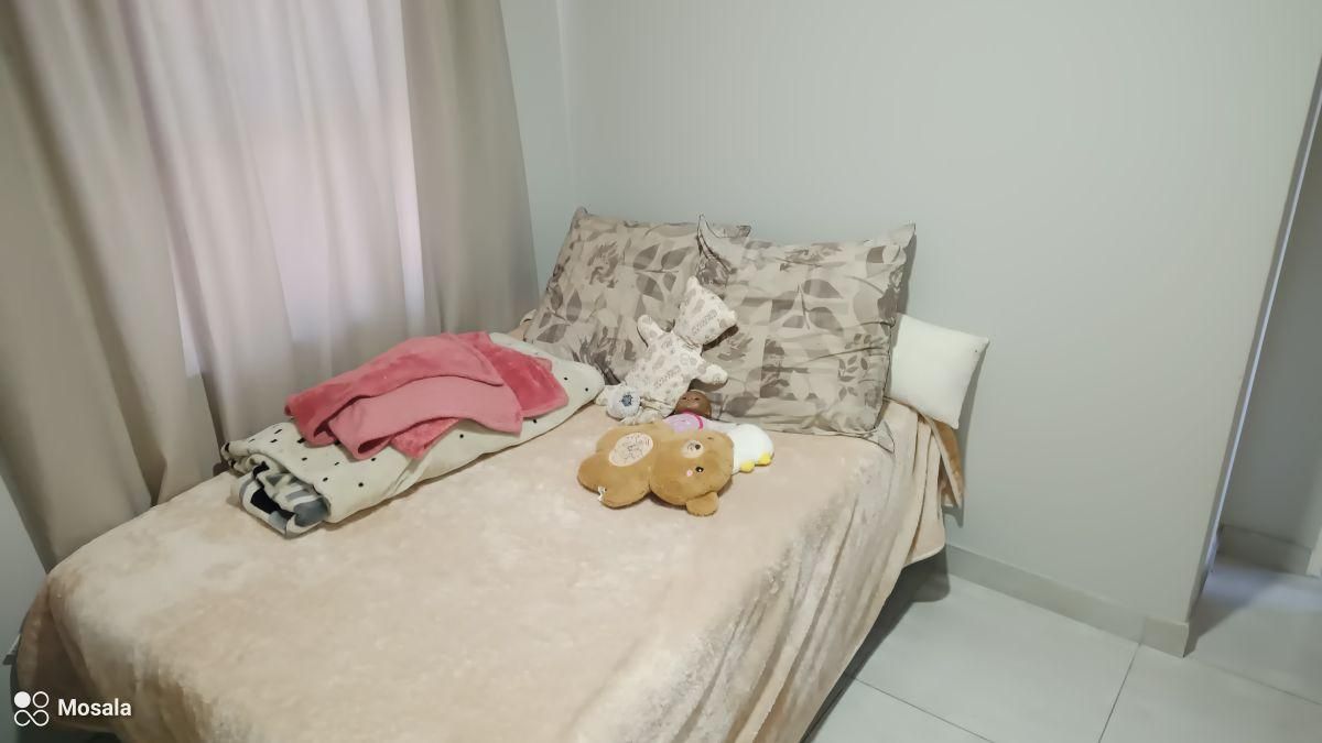 Photo 18 of 22