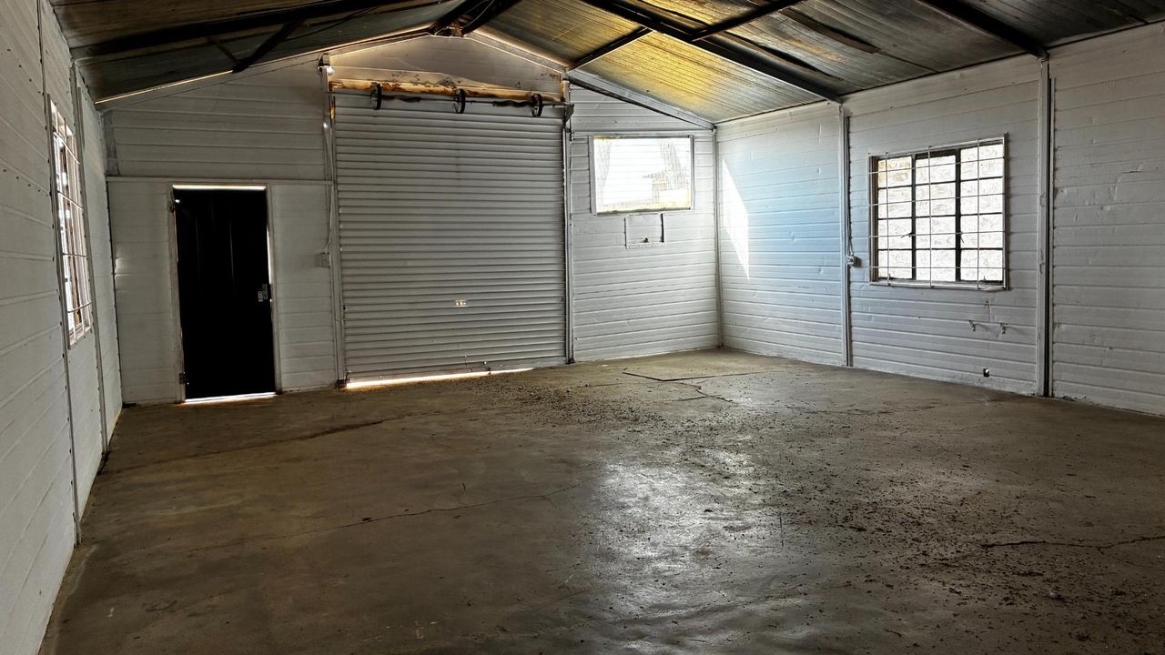 Photo of Commercial Property to let in Sonnedal AH, Roodepoort