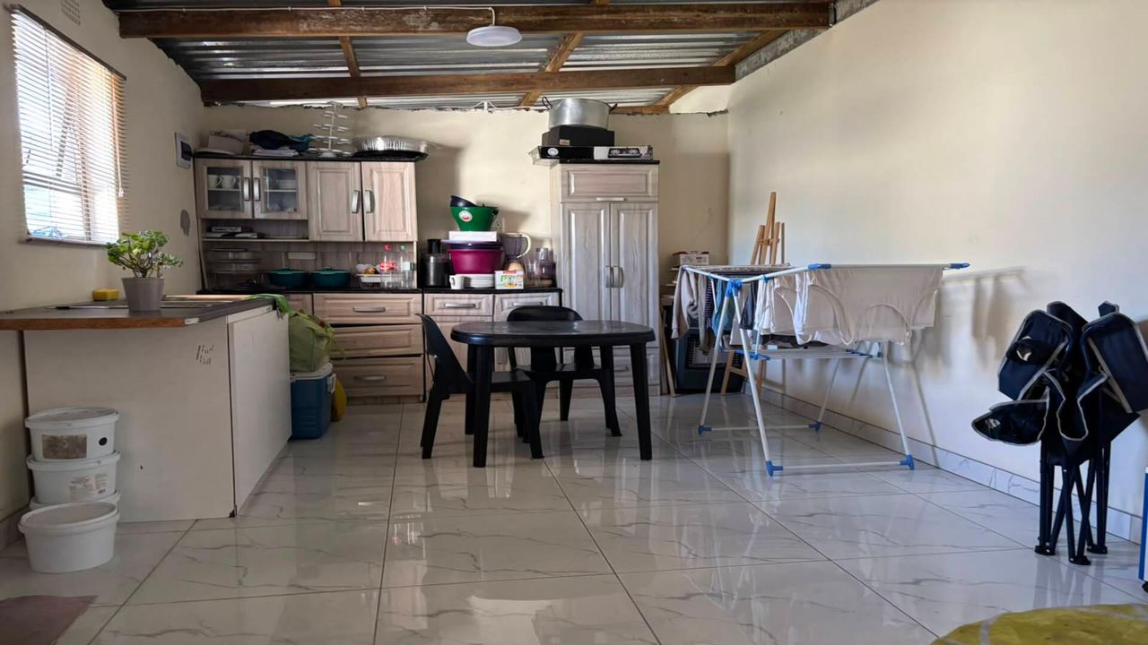 3 Bedroom house for sale in Palm Park, Eersterivier