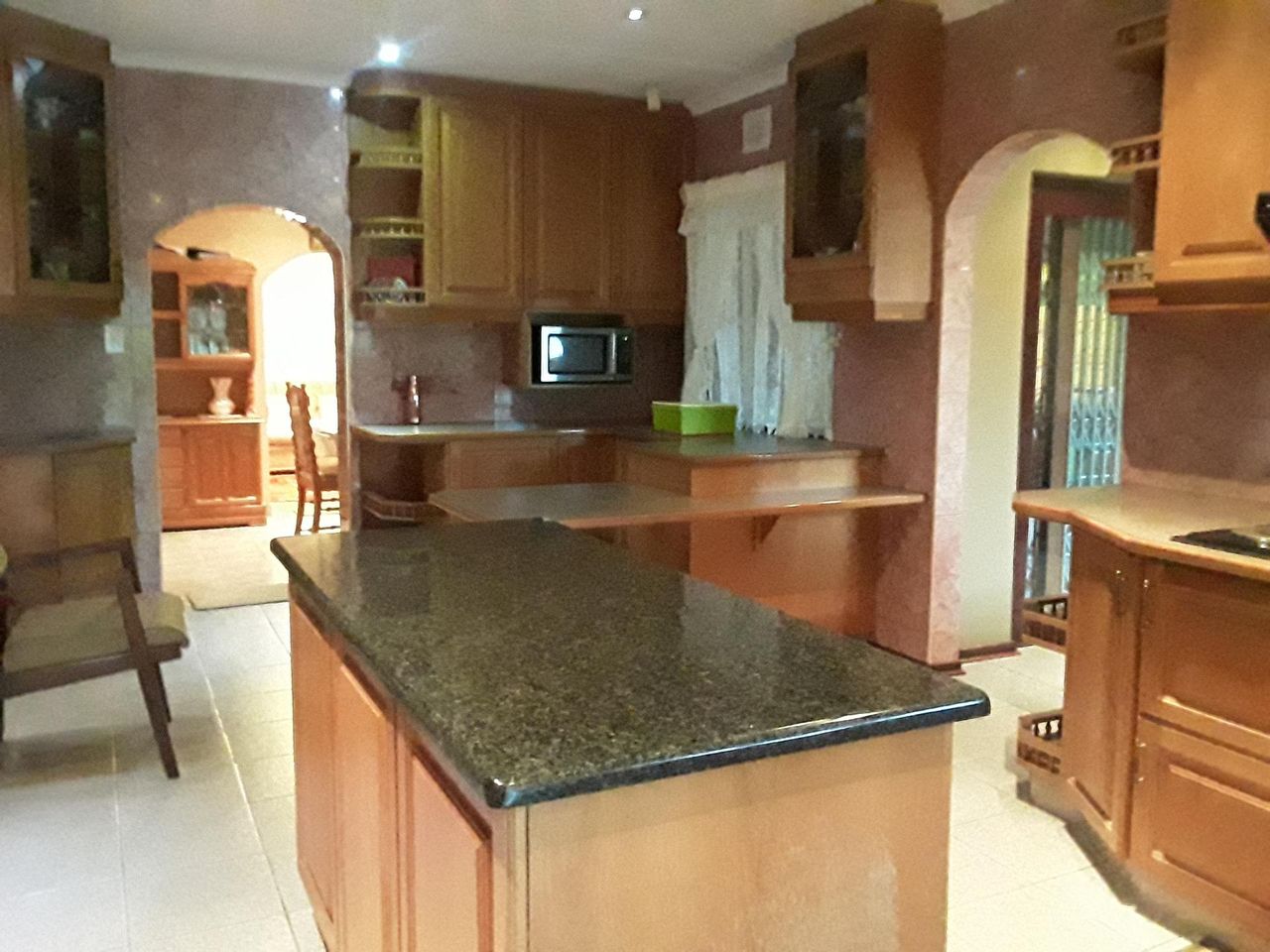 Photo 8 of 18