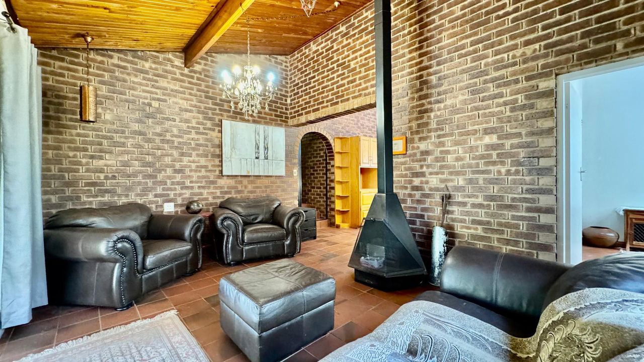 Photo of 3 Bedroom house for sale in Lyttelton Manor, Centurion