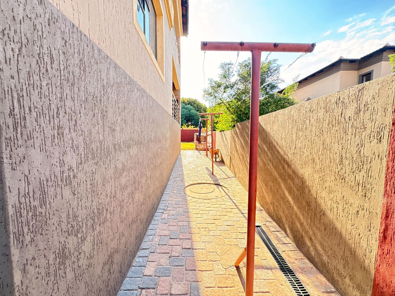Photo 44 of 45