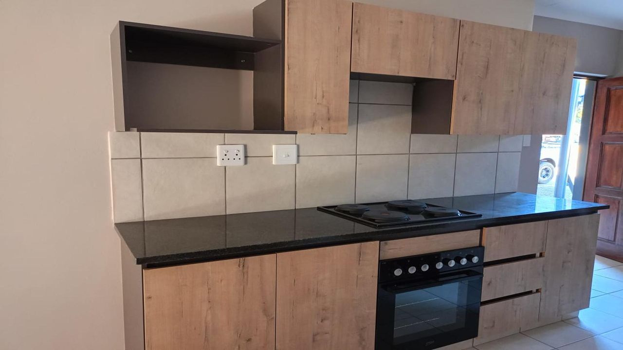 Photo 10 of 24