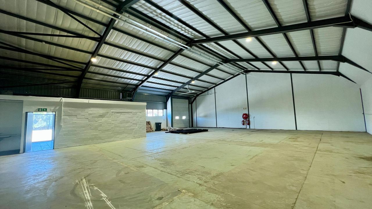 Photo 13 of 13